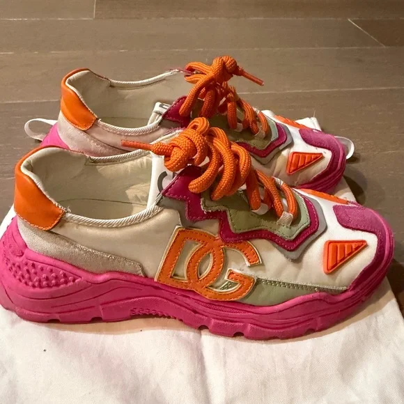Dolce & Gabbana Kids Orange and Pink Sneakers - Picture 3 of 5